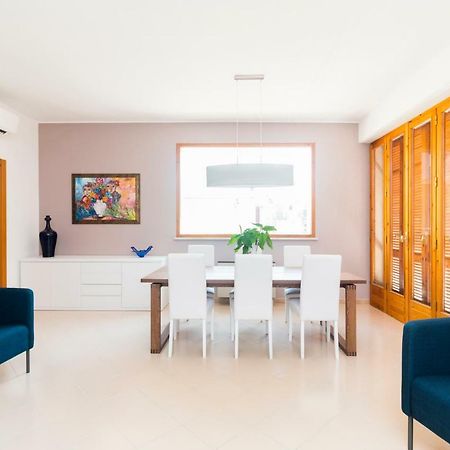 Alchimia Apartment กอนแวร์ซาโน ภายนอก รูปภาพ