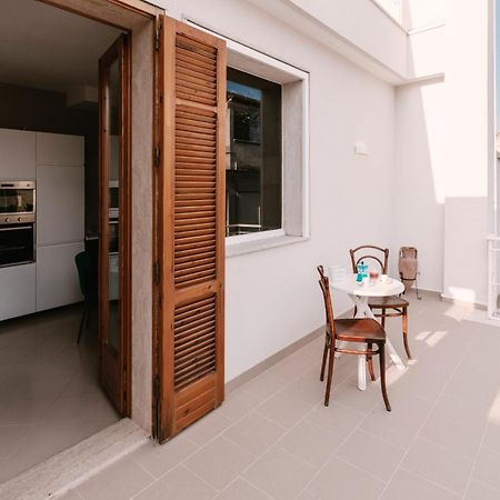Alchimia Apartment กอนแวร์ซาโน ภายนอก รูปภาพ