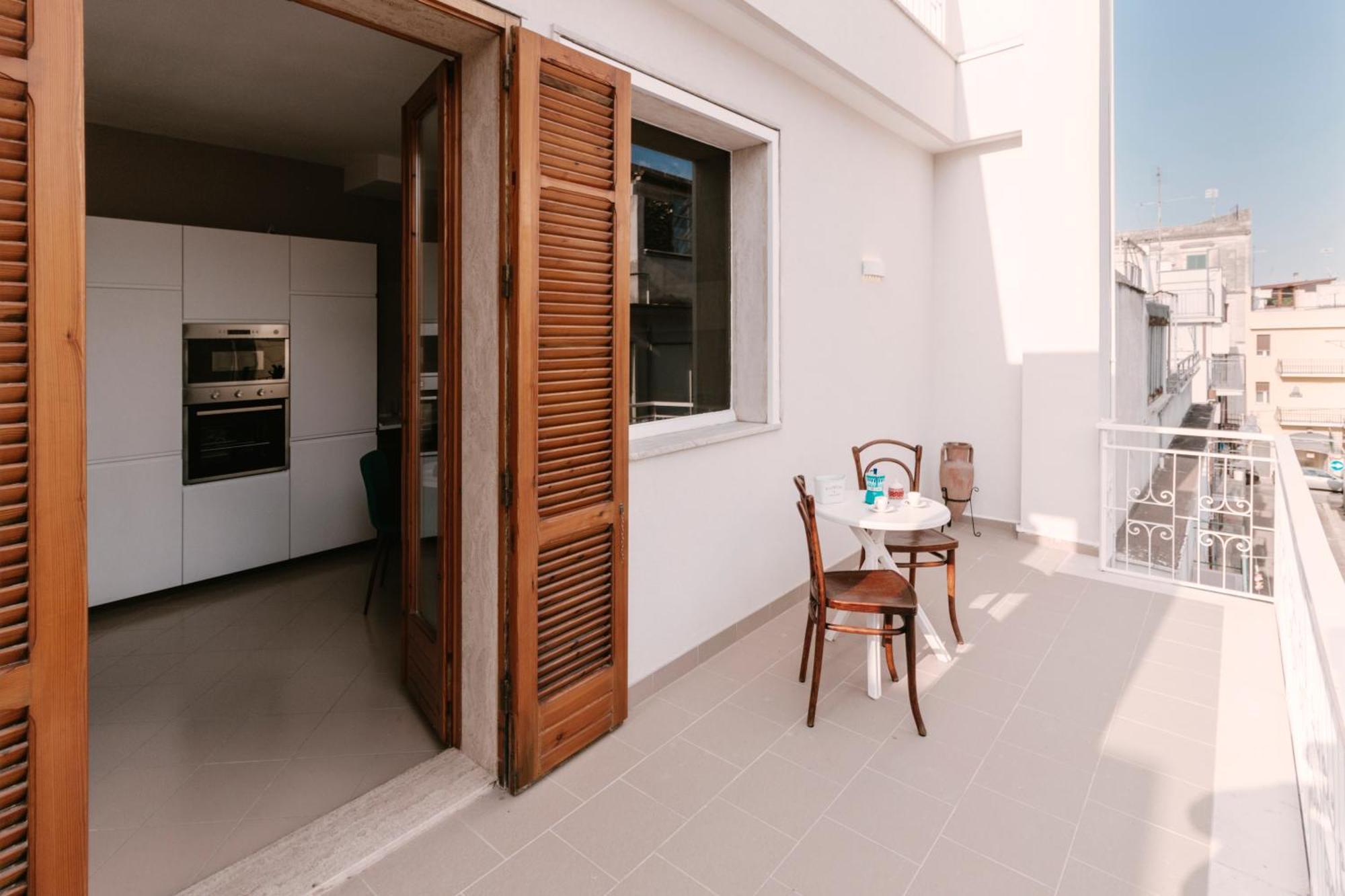 Alchimia Apartment กอนแวร์ซาโน ภายนอก รูปภาพ